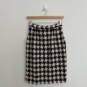 Vintage Anne Klein Made In USA Tweed Pencil Skirt Sz 8 Cream Navy Blue Checks